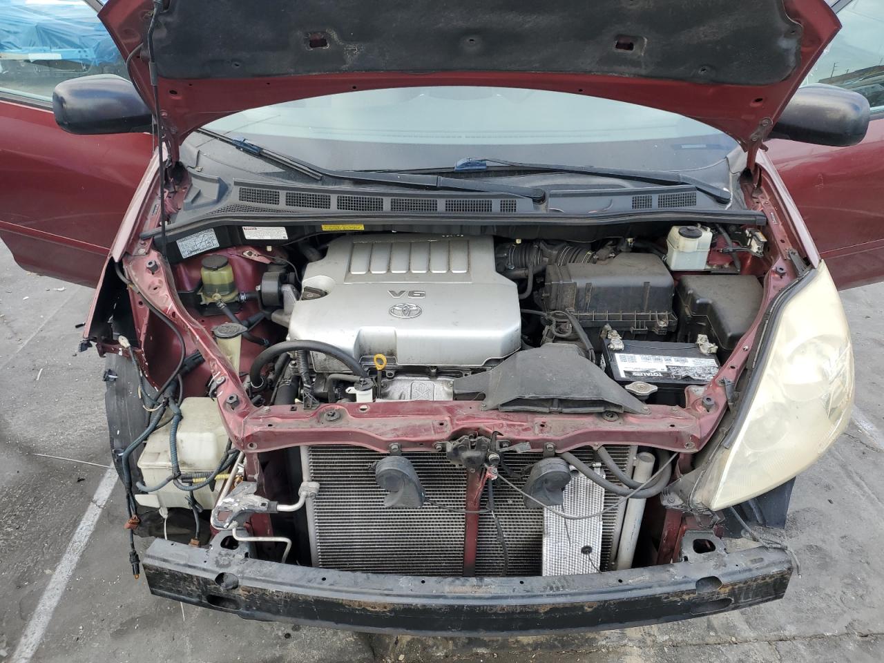 2009 Toyota Sienna - Image 12