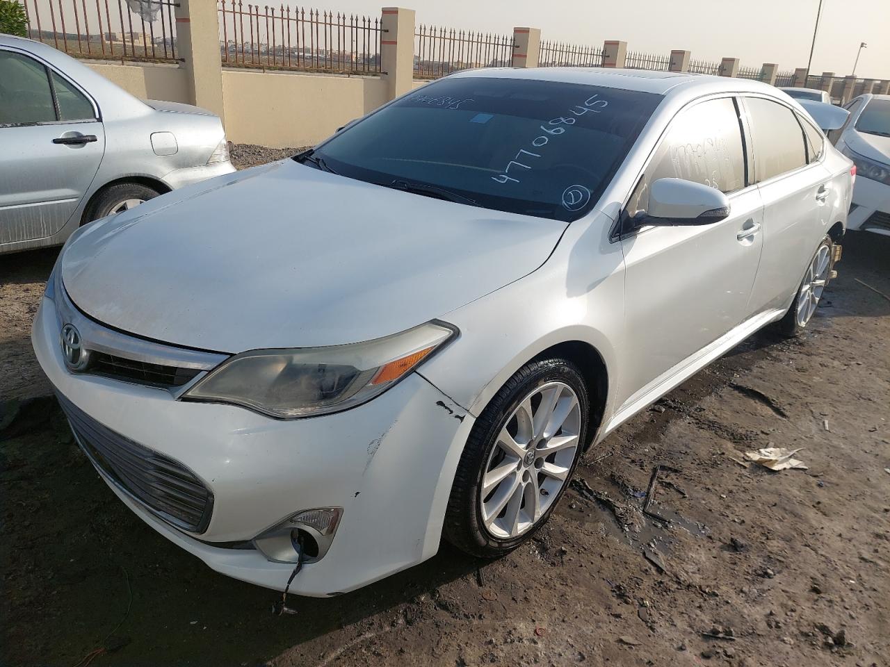 4T1BK1EB0DU070143 - 2013 Toyota AVALON - #47706845