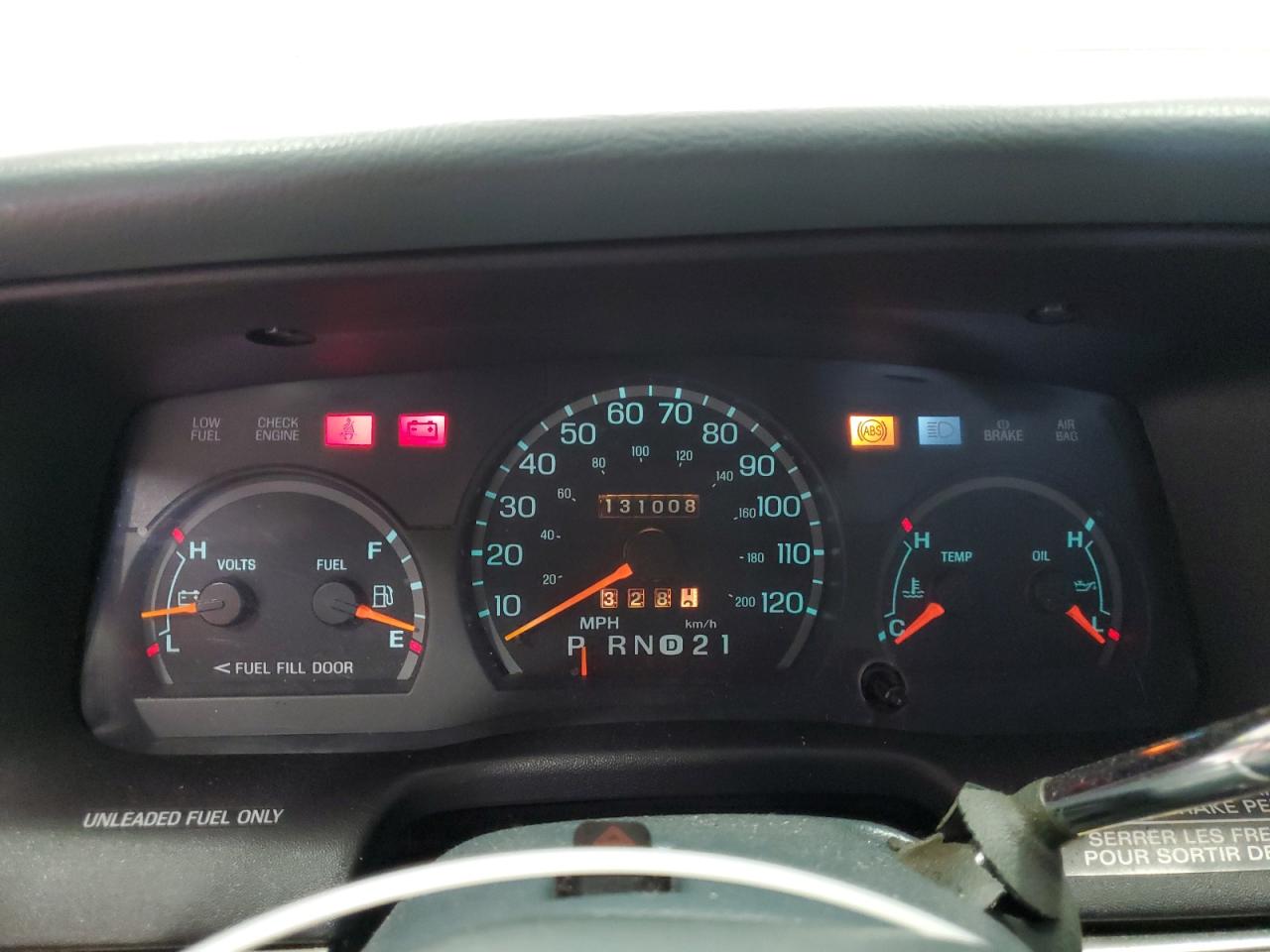 1996 Ford Crown Victoria - Image 9