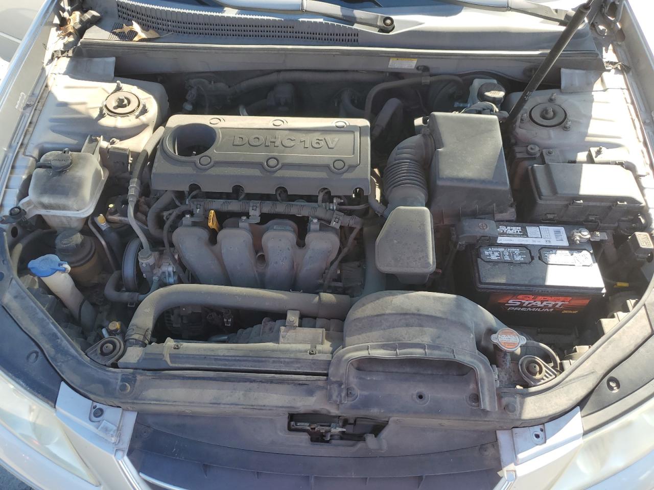 2009 Hyundai Sonata - Image 11
