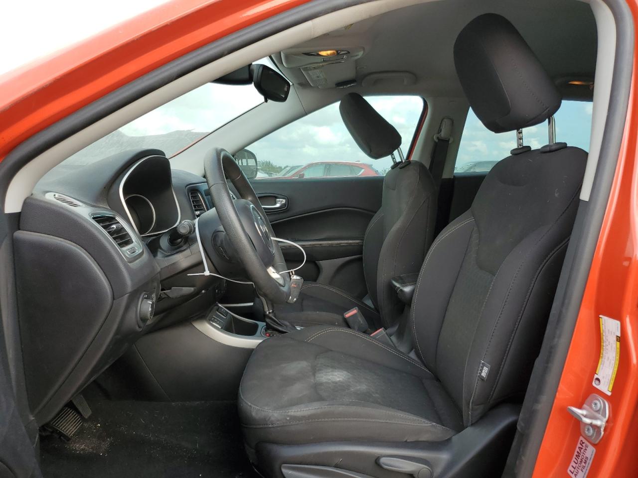 2018 Jeep Compass Sport VIN: 3C4NJCAB7JT425174 Lot: 46634805