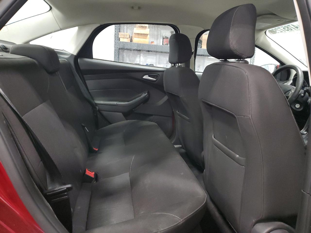 2015 Ford Focus - Image 10
