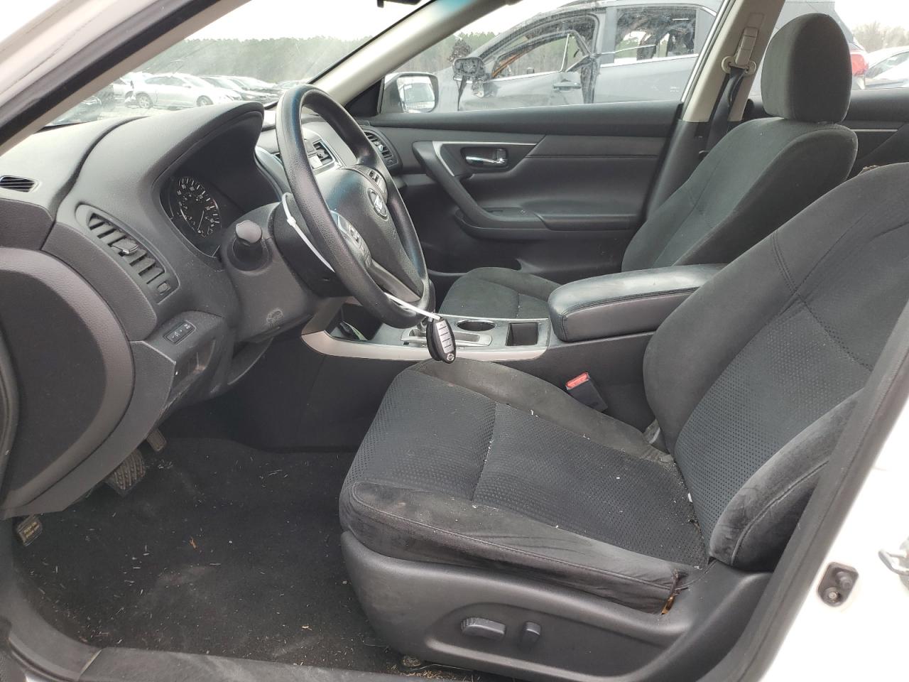 2015 Nissan Altima - Image 7