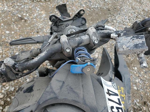  SUZUKI GSX800 R 2024 Два тони