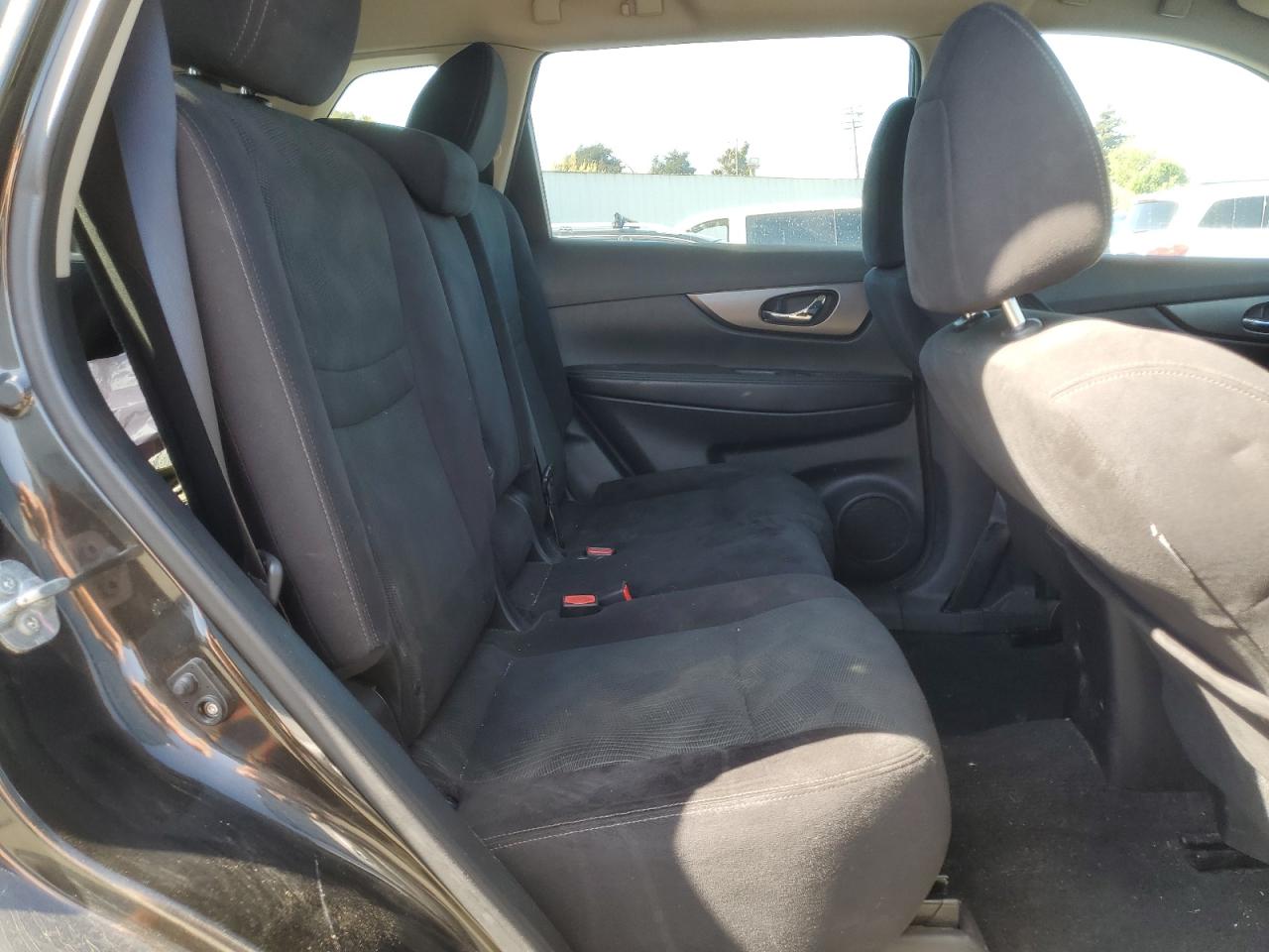 2014 Nissan Rogue - Image 11