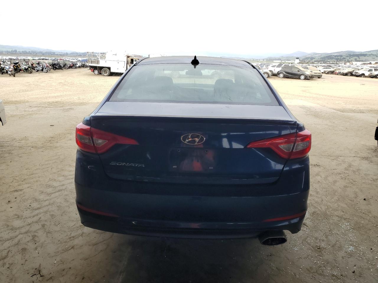 2015 Hyundai Sonata - Image 6