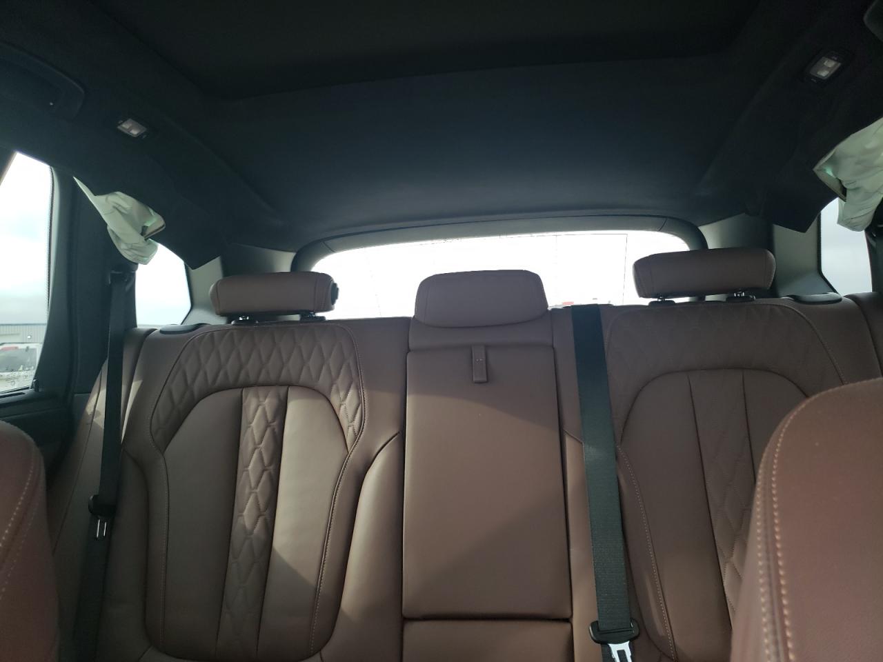 2022 BMW X5 - Image 10