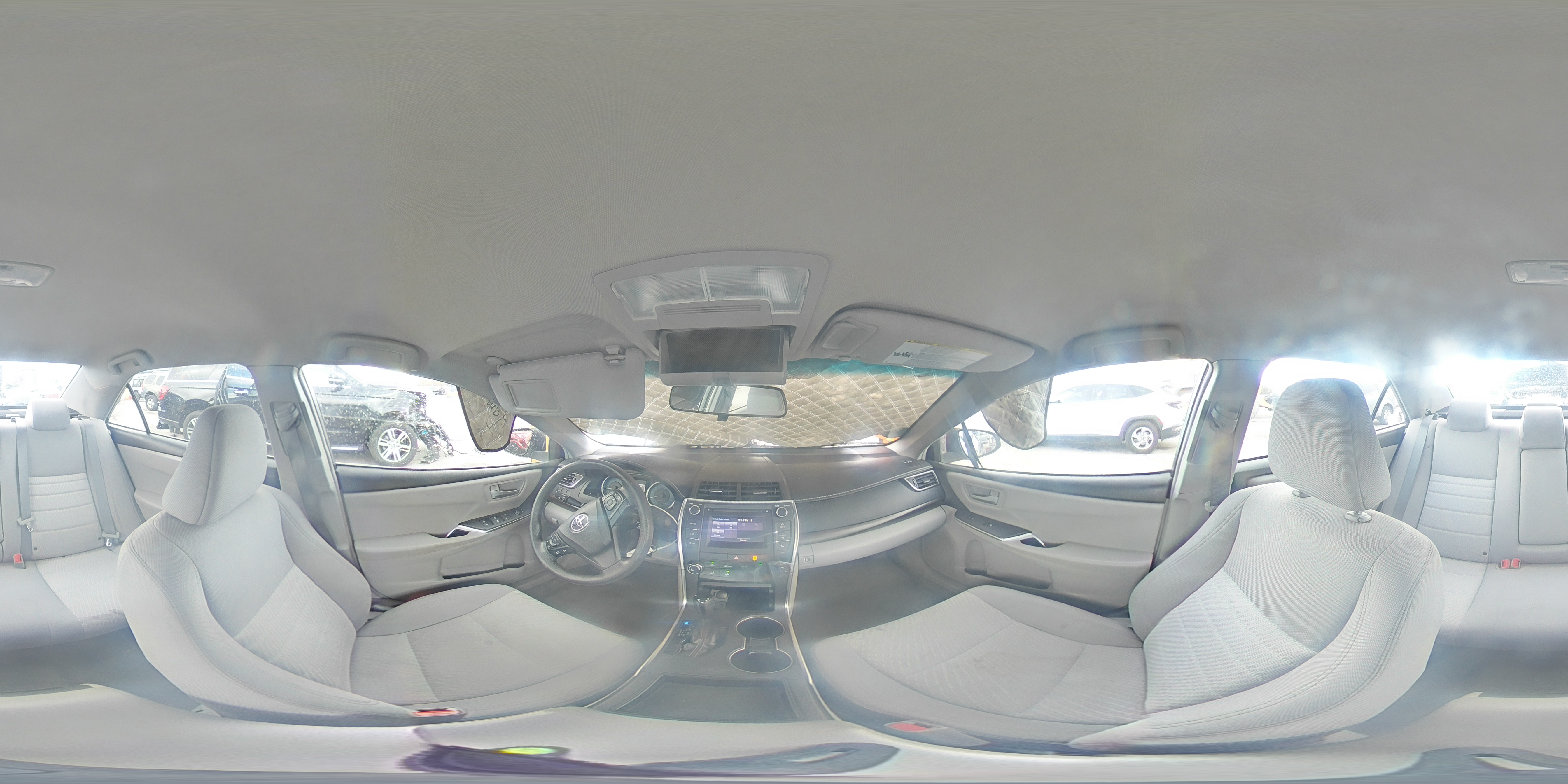 2016 Toyota Camry - Image 14