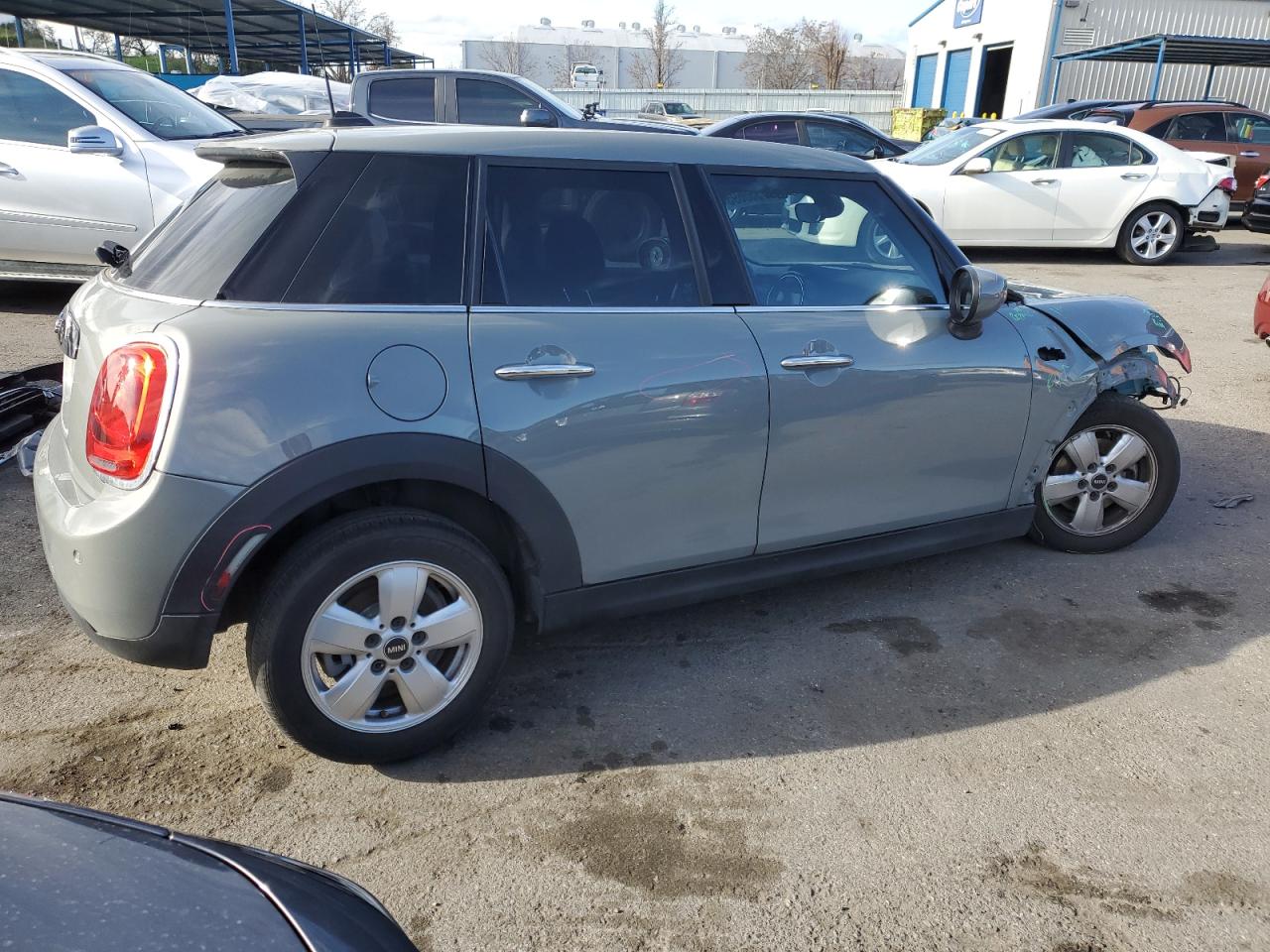2020 MINI Cooper - Image 3