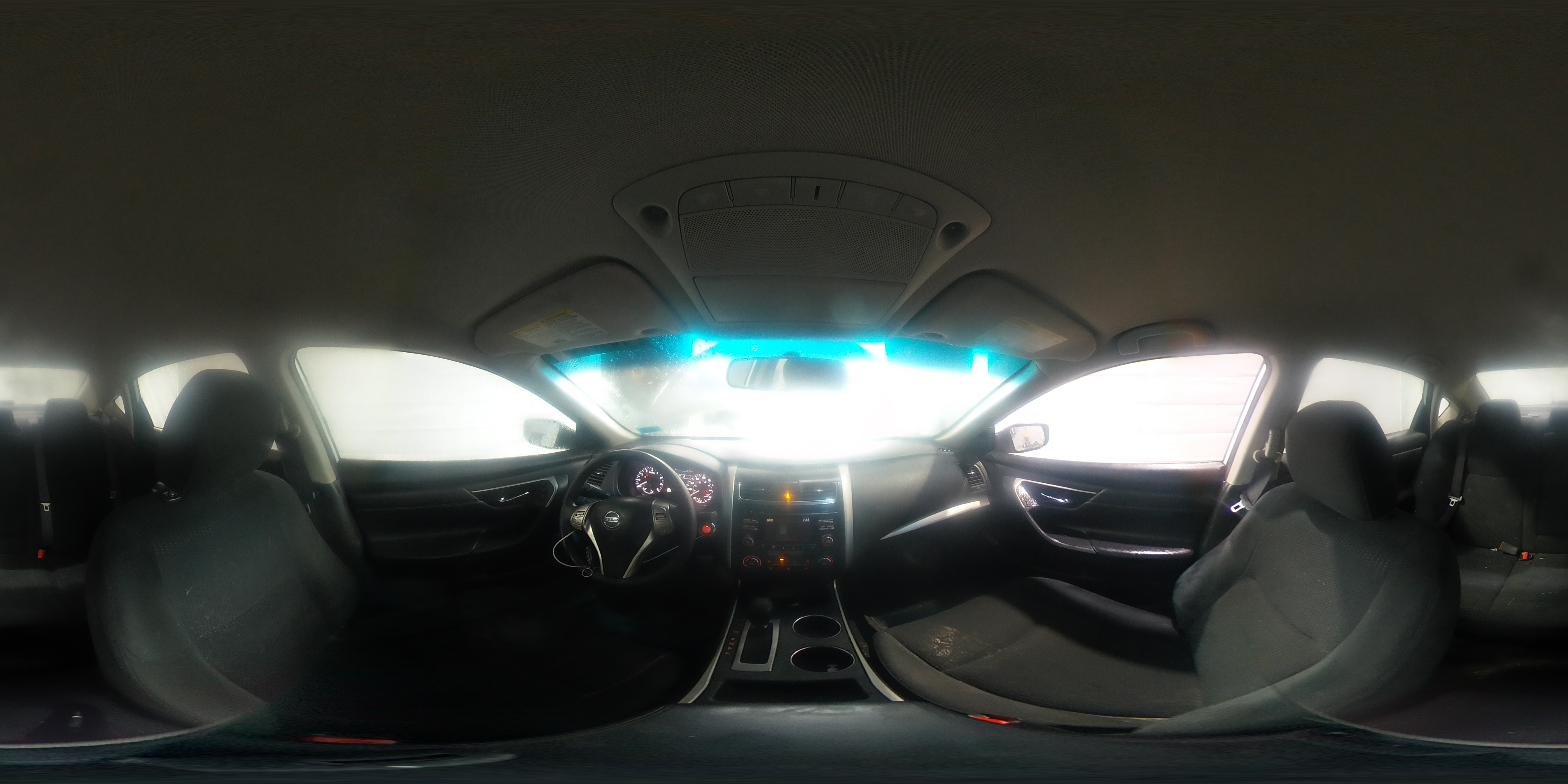 2015 Nissan Altima - Image 12