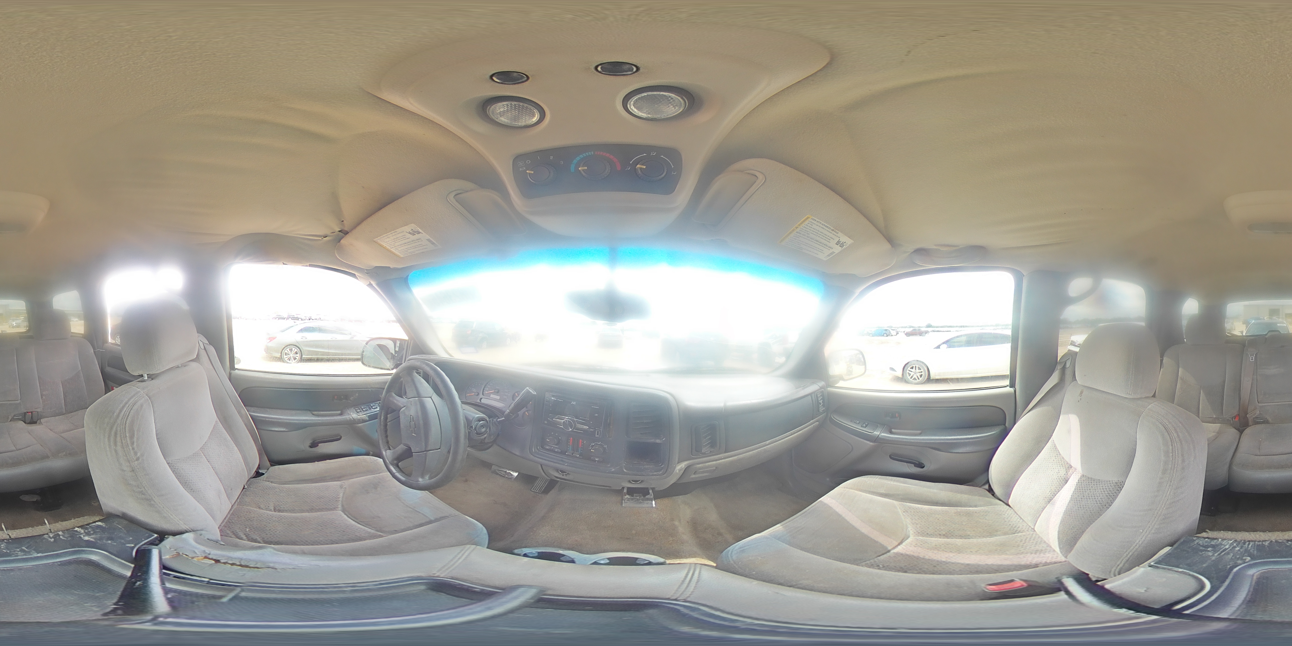 2003 Chevrolet Tahoe C1500 VIN: 1GNEC13Z43R163576 Lot: 50823645