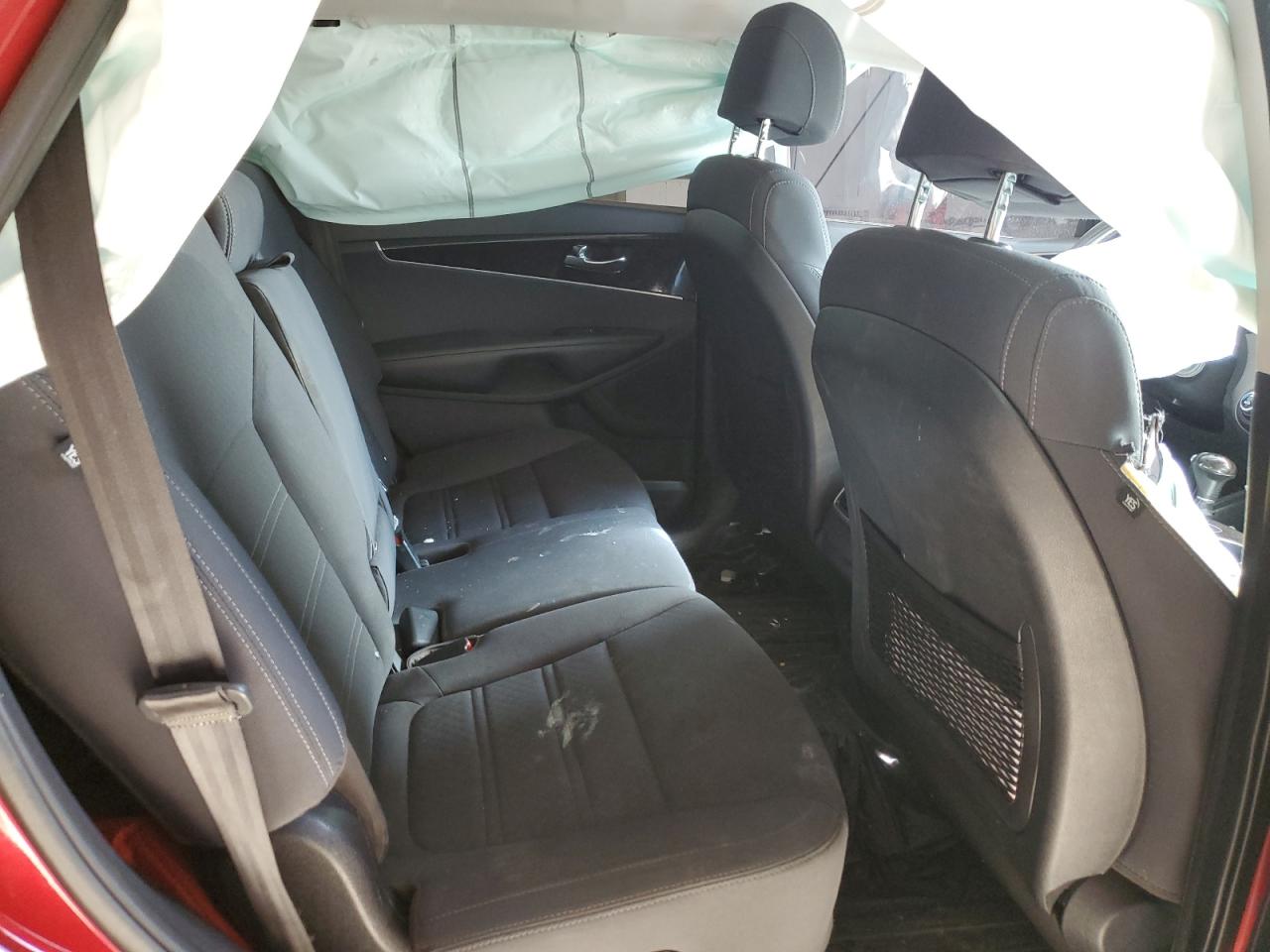 2017 Kia Sorento - Image 12
