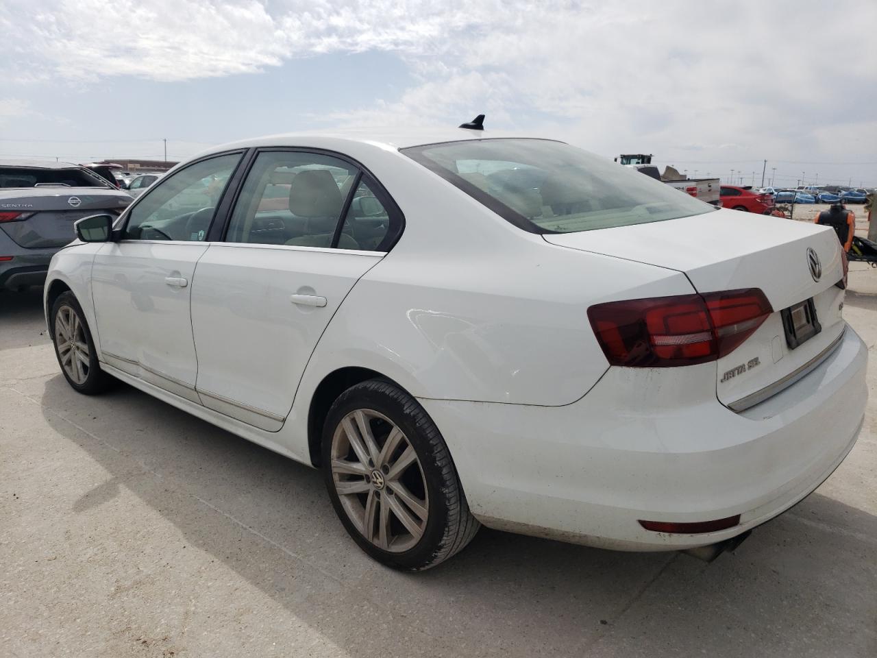 2017 Volkswagen Jetta - Image 2