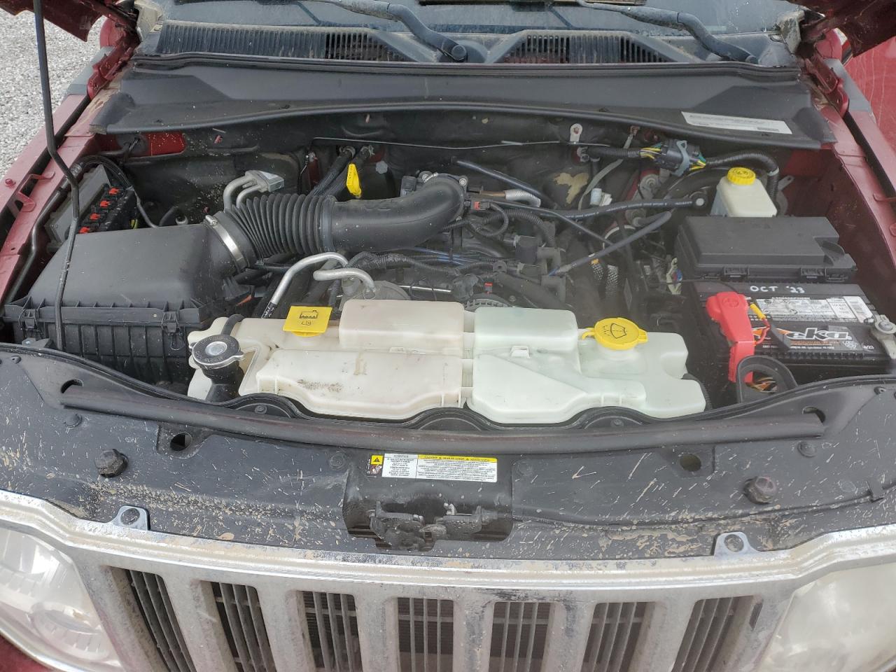 2012 Jeep Liberty (North America) - Image 12