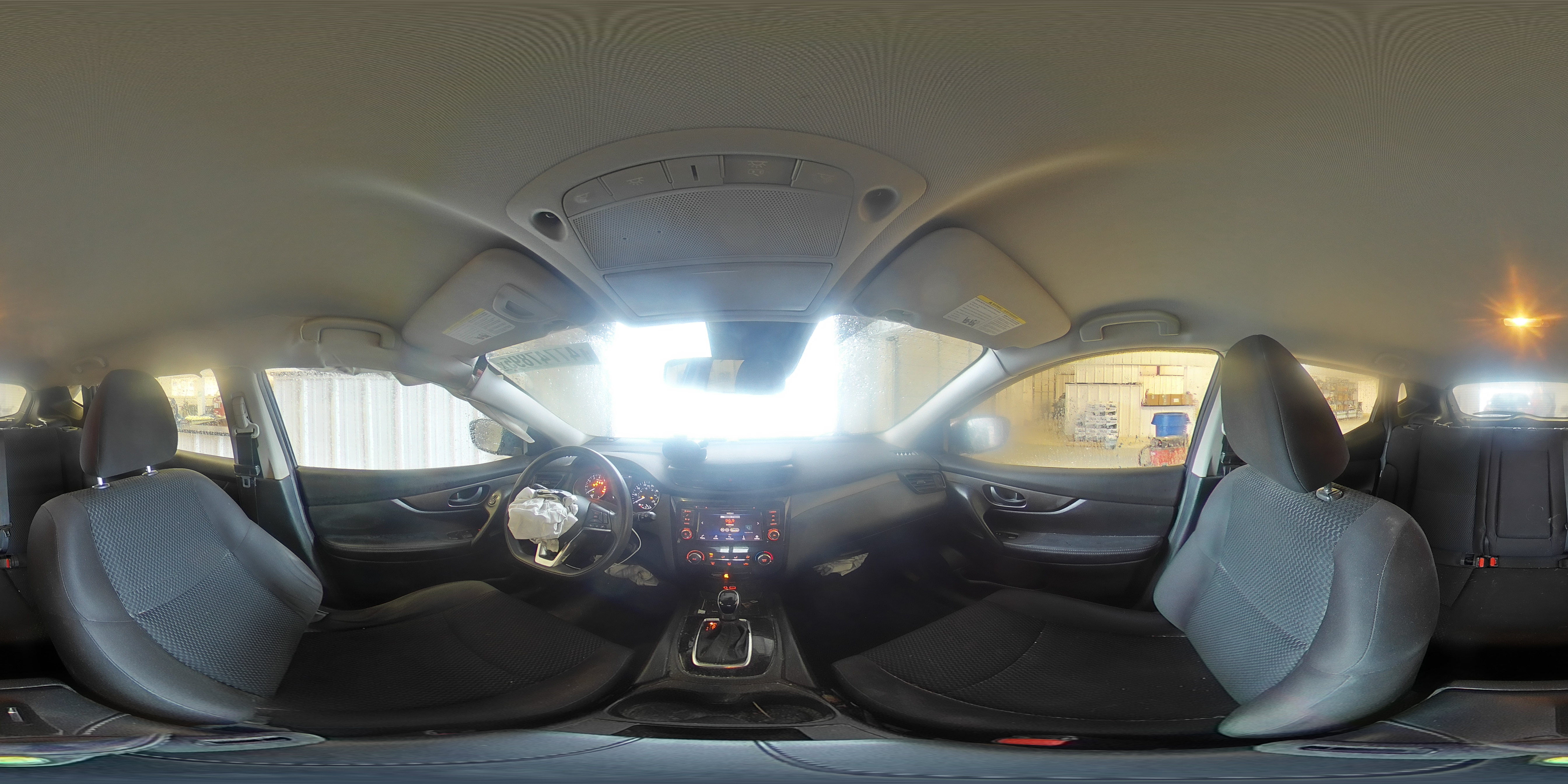 2020 Nissan Rogue - Image 13