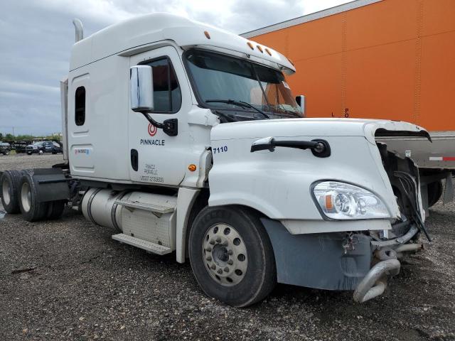 2015 Freightliner Cascadia Semi Truck