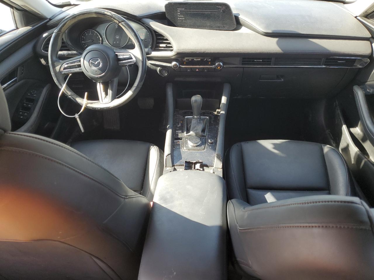 2019 Mazda 3 - Image 8