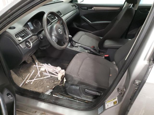  VOLKSWAGEN PASSAT 2013 Сріблястий