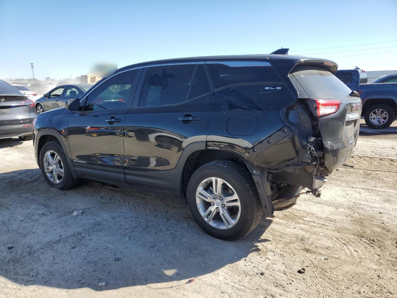 2022 GMC Terrain - Image 2