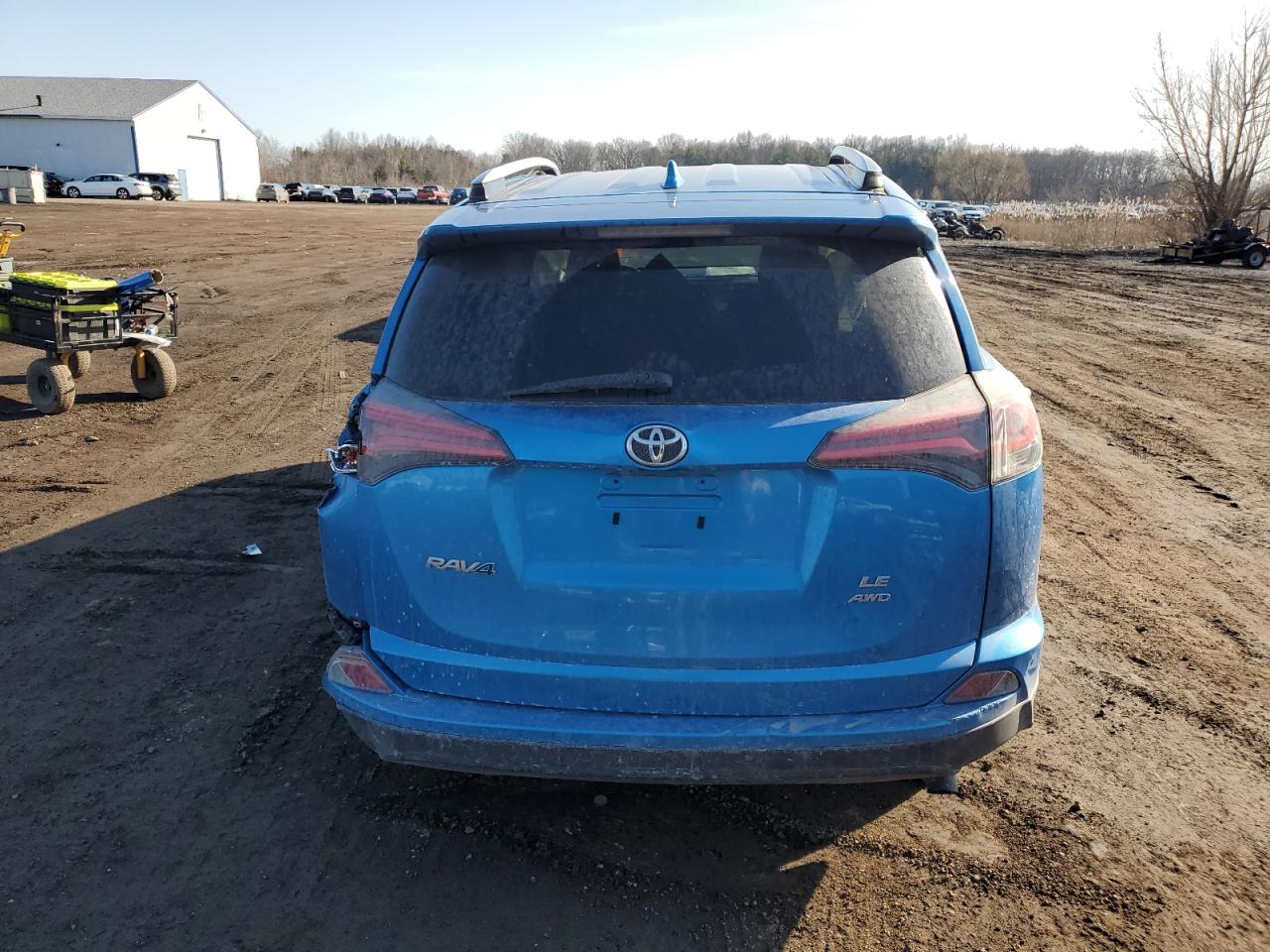 2018 Toyota Rav4 Le VIN: JTMBFREV1JJ228083 Lot: 47852515