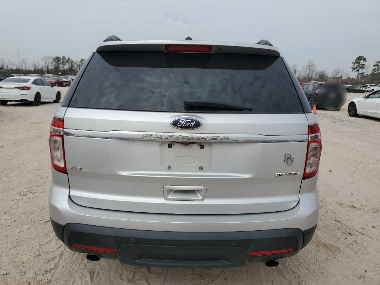 2013 Ford Explorer - Image 6