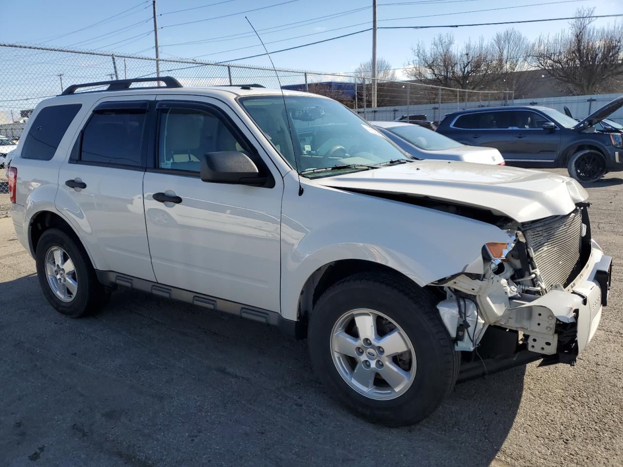 2011 Ford Escape - Image 4