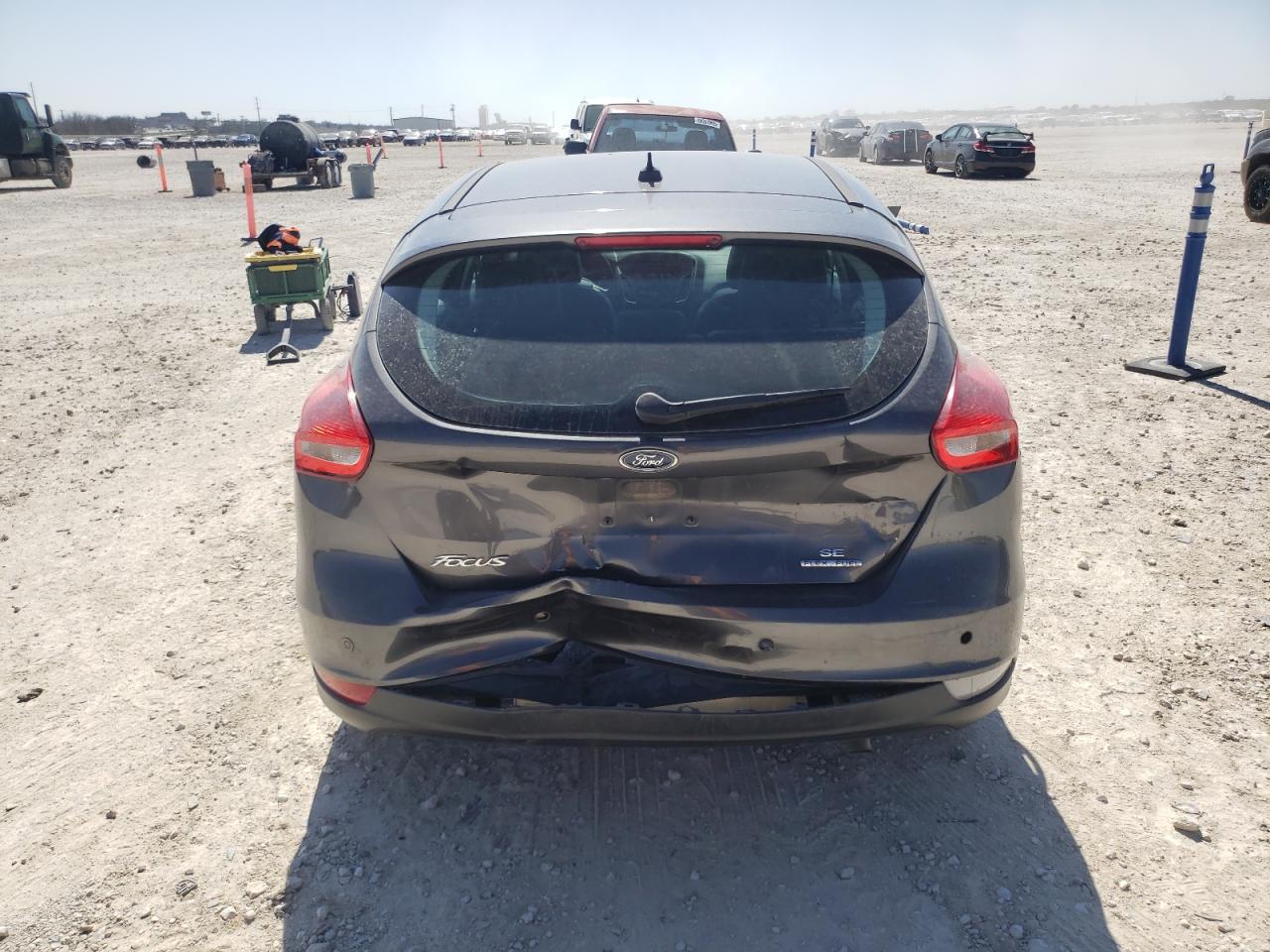 2015 Ford Focus - Image 6