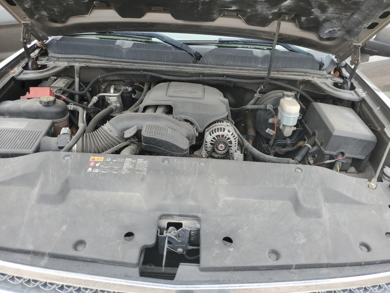 2012 Chevrolet Silverado - Image 11