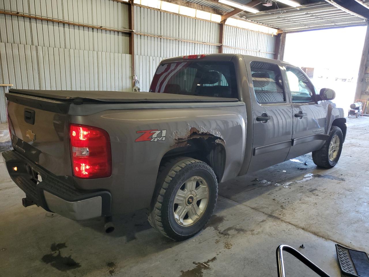 2012 Chevrolet Silverado - Image 3