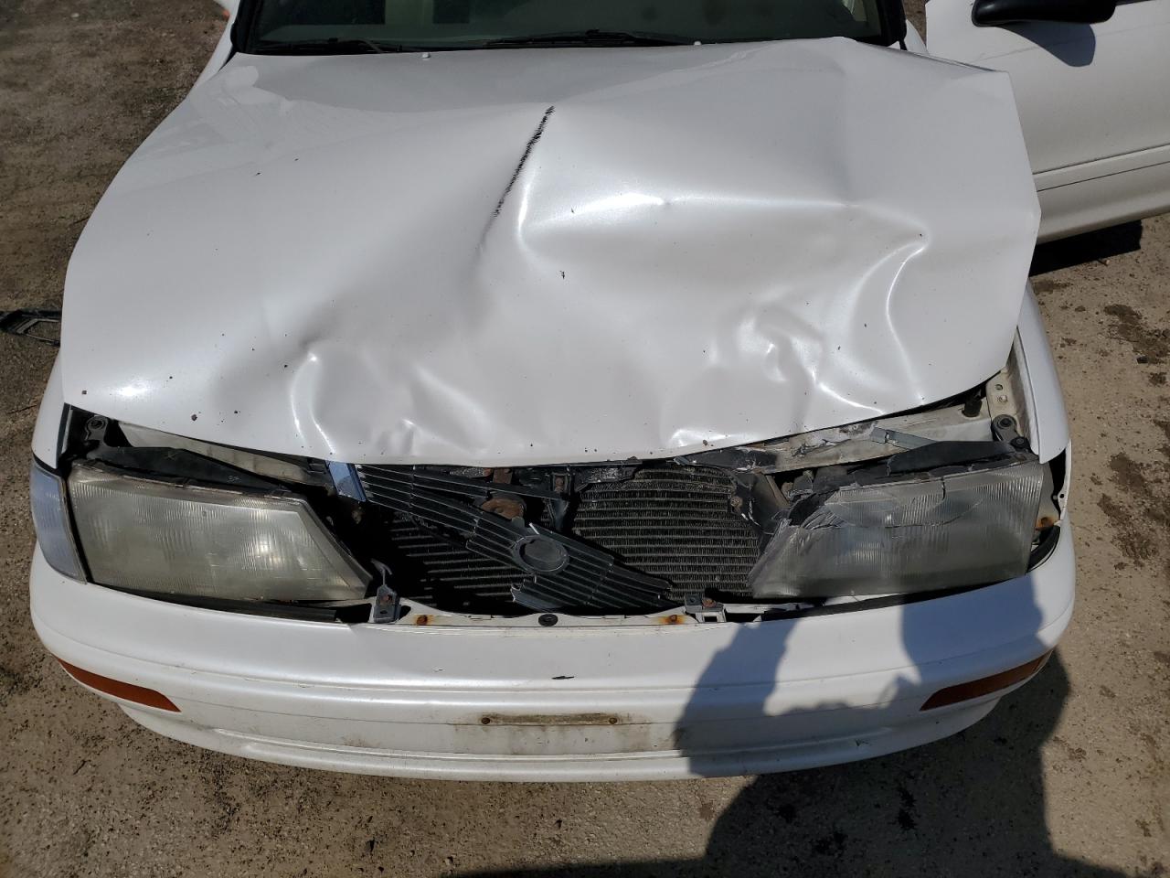 1997 Toyota Avalon - Image 13