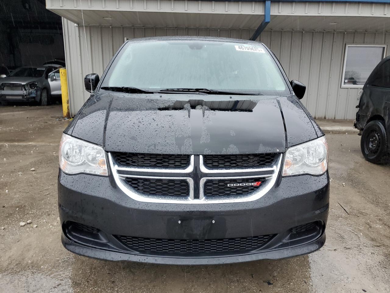 2019 Dodge Caravan - Image 5