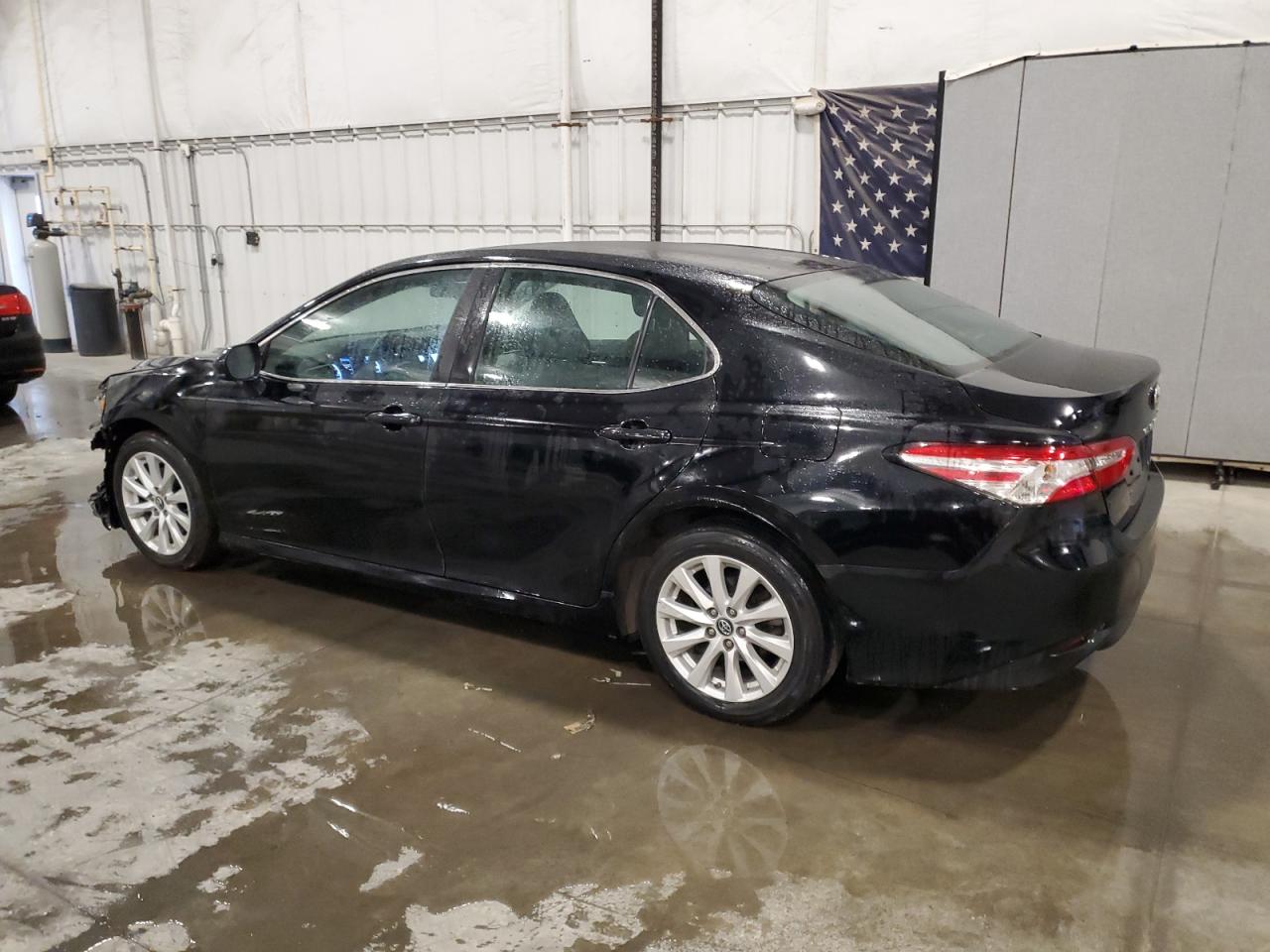 2018 Toyota Camry - Image 2