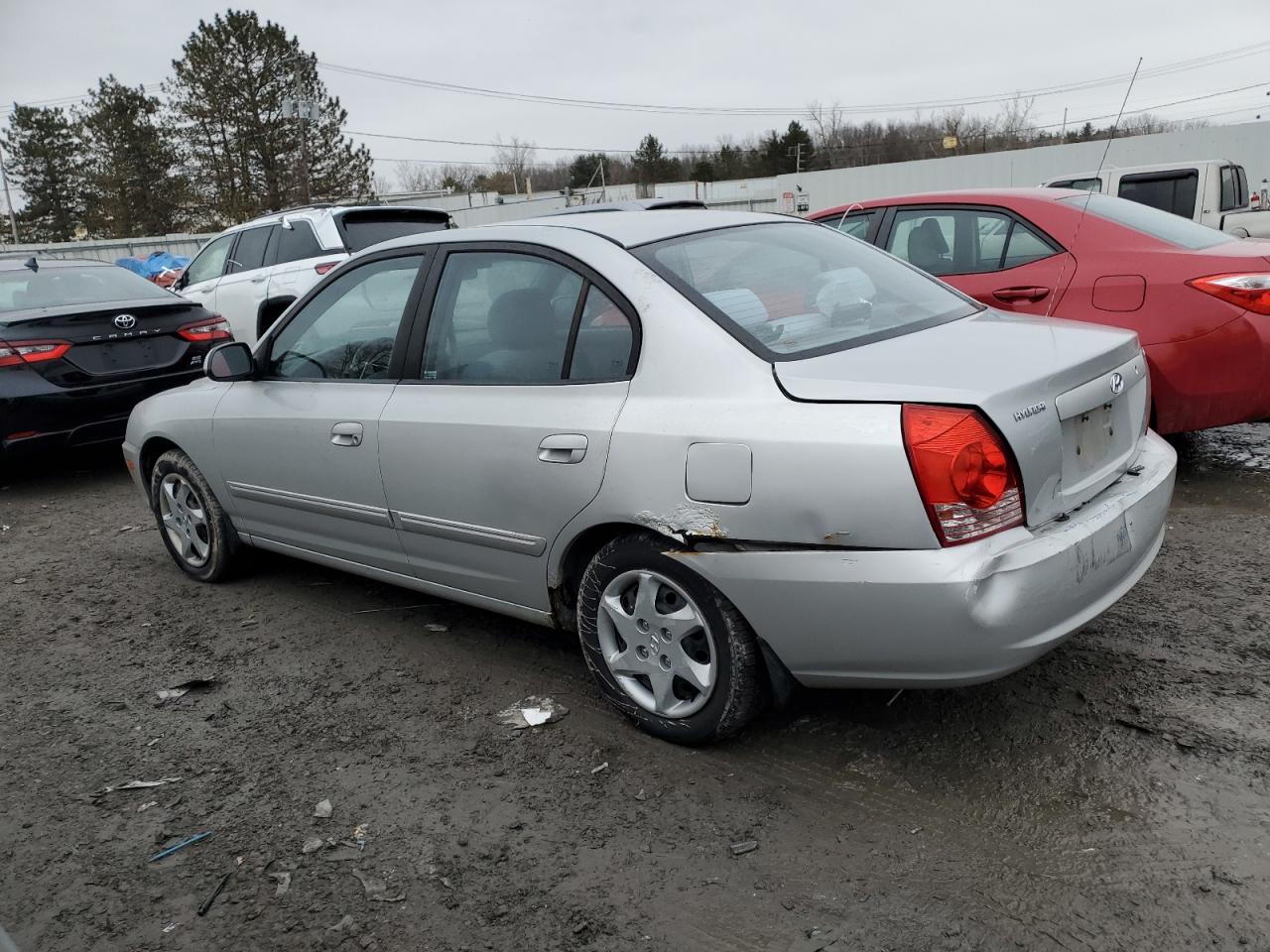 2006 Hyundai Elantra - Image 2