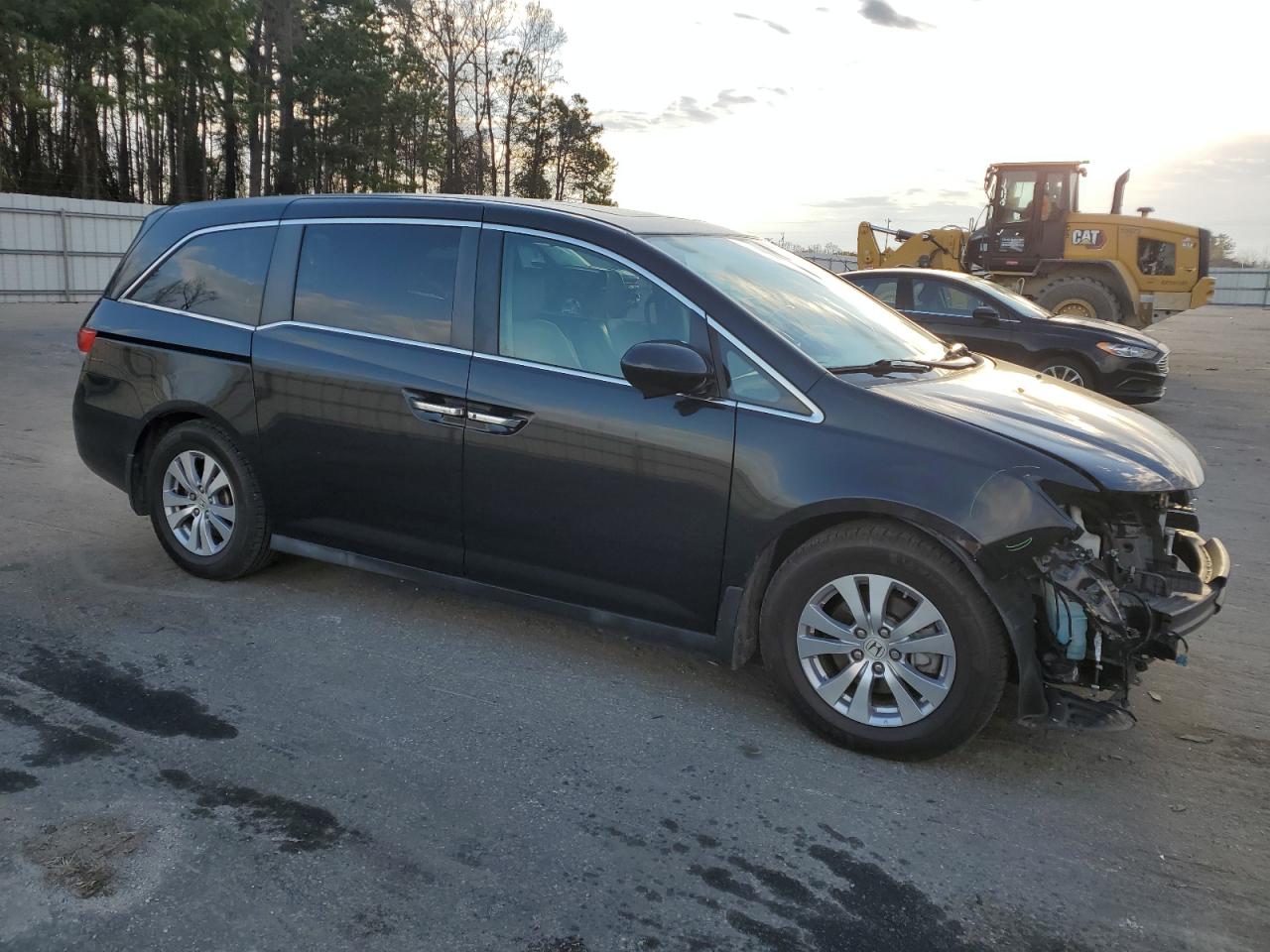 2015 Honda Odyssey - Image 4