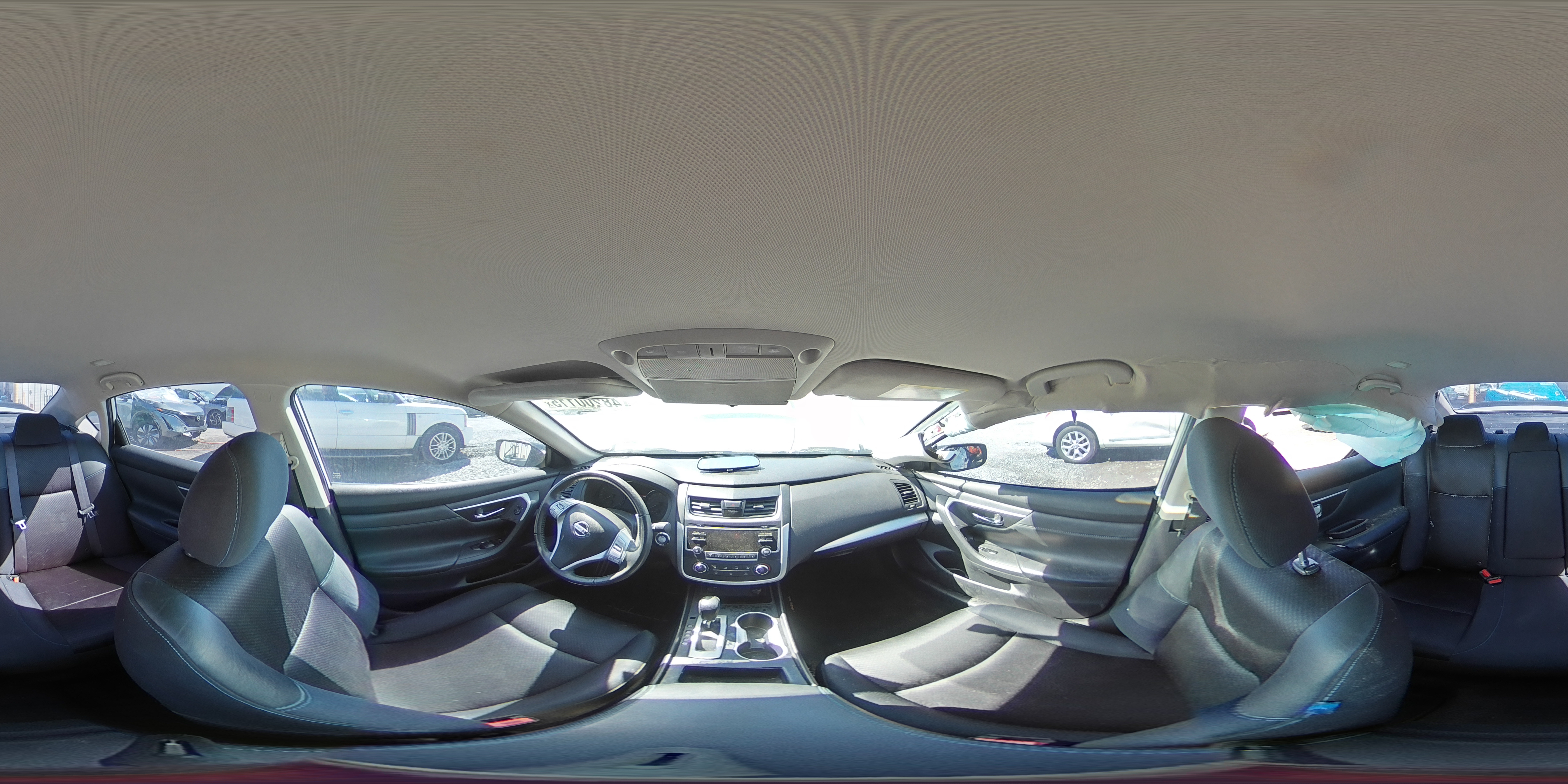 2017 Nissan Altima - Image 15