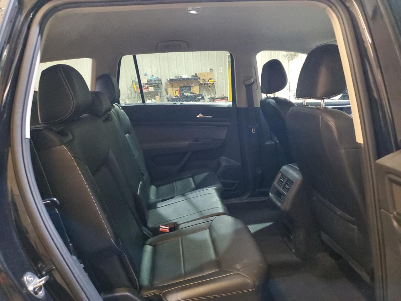 2021 Volkswagen Atlas - Image 11