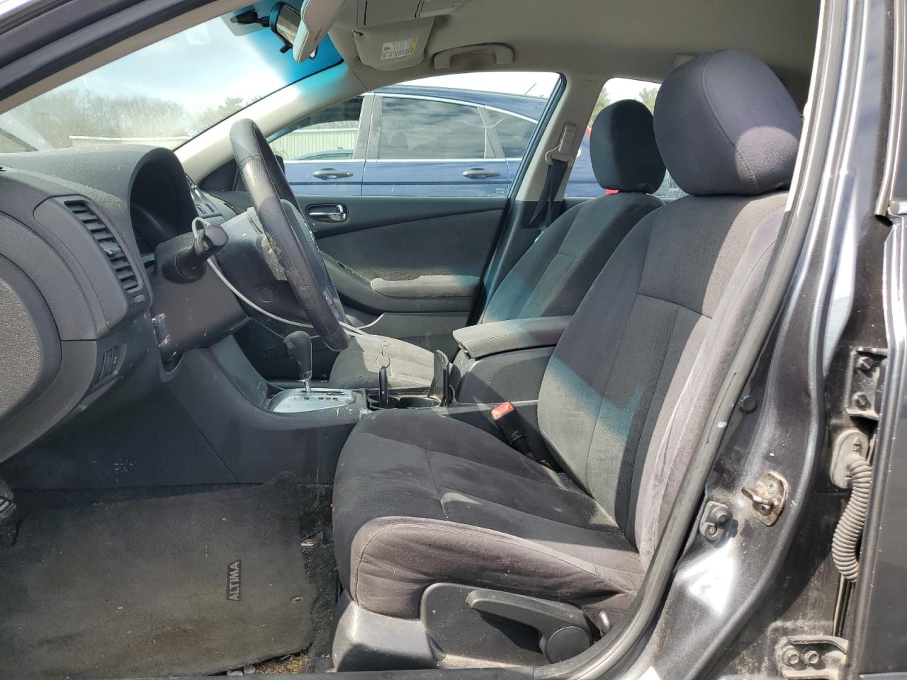 2010 Nissan Altima - Image 7