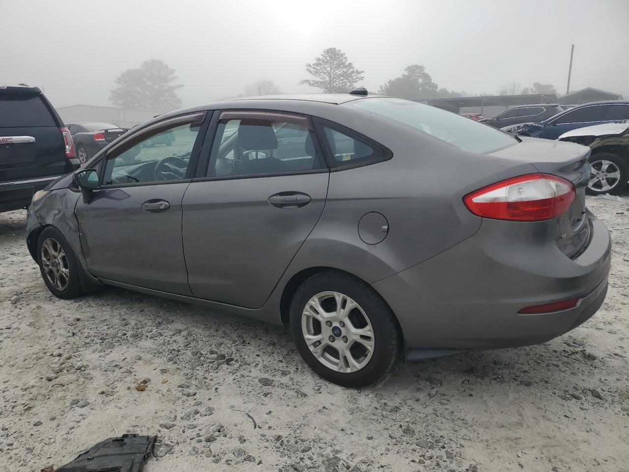 2014 Ford Fiesta - Image 2