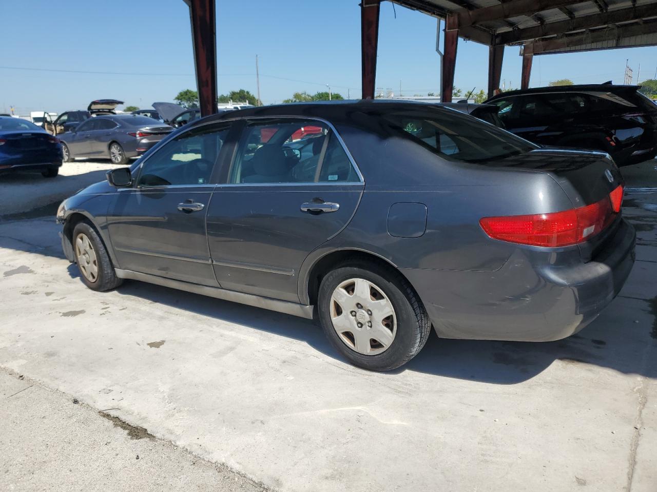 2005 Honda Accord - Image 2
