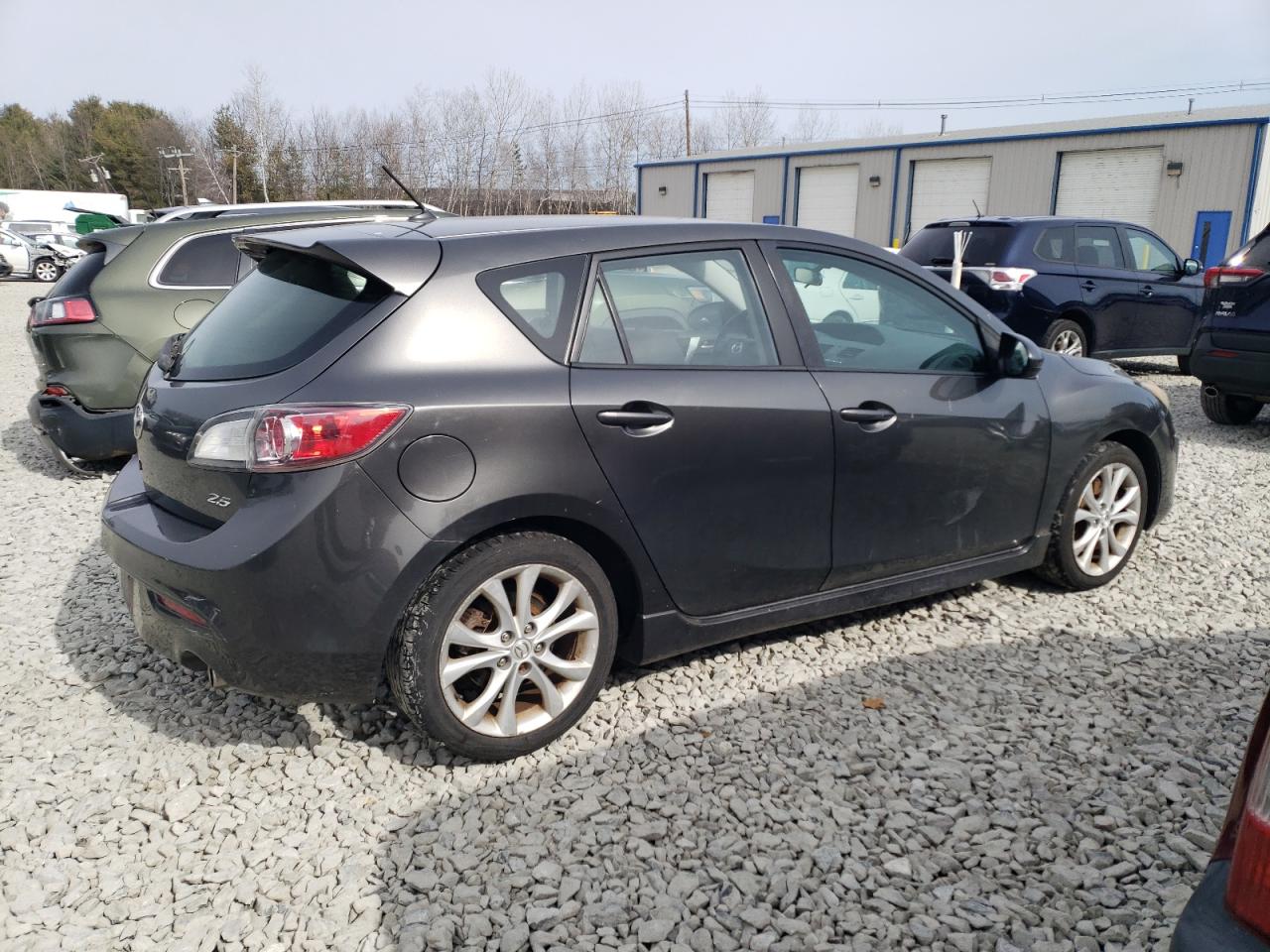 2011 Mazda 3 - Image 3