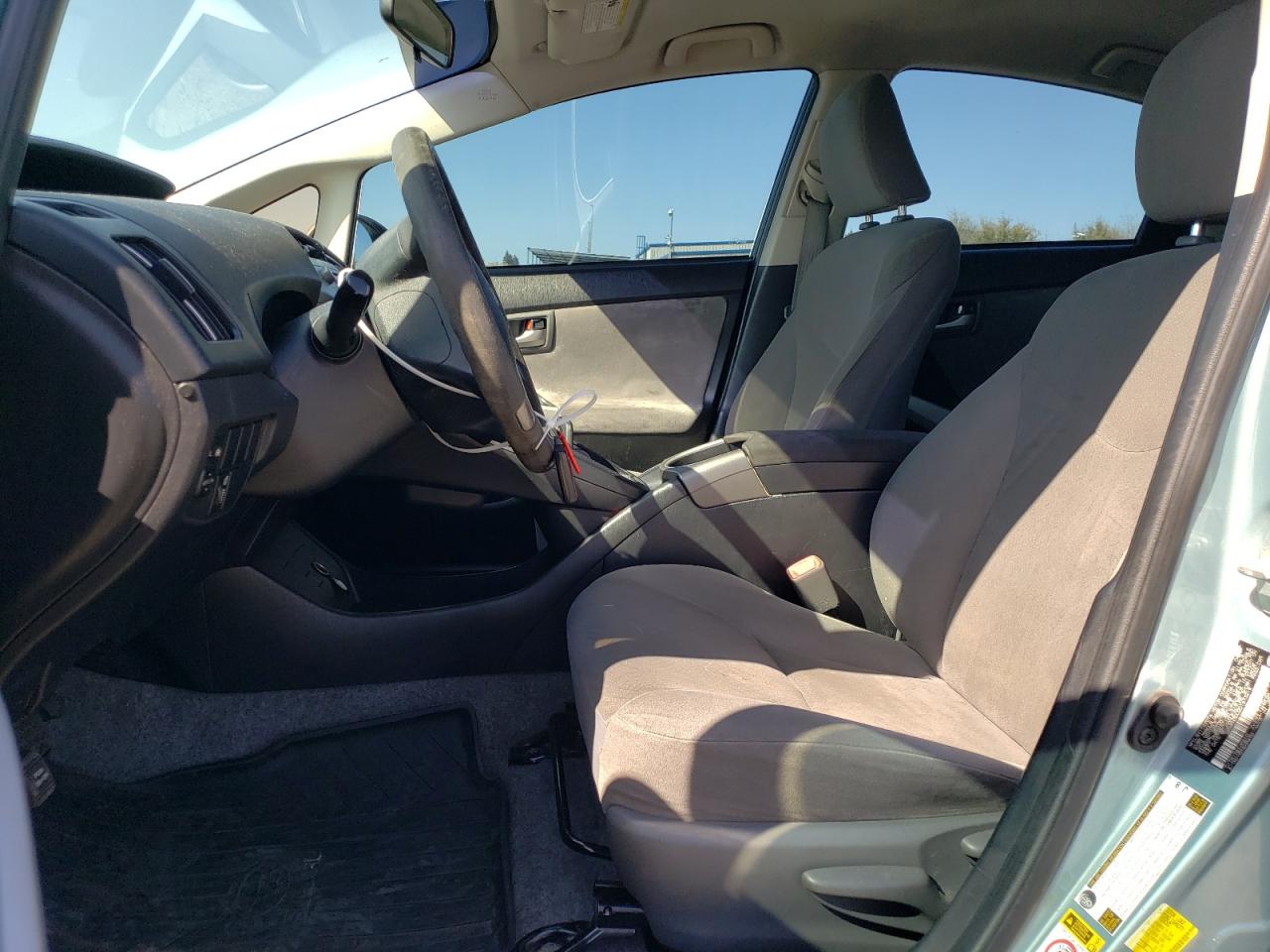 2013 Toyota Prius - Image 7