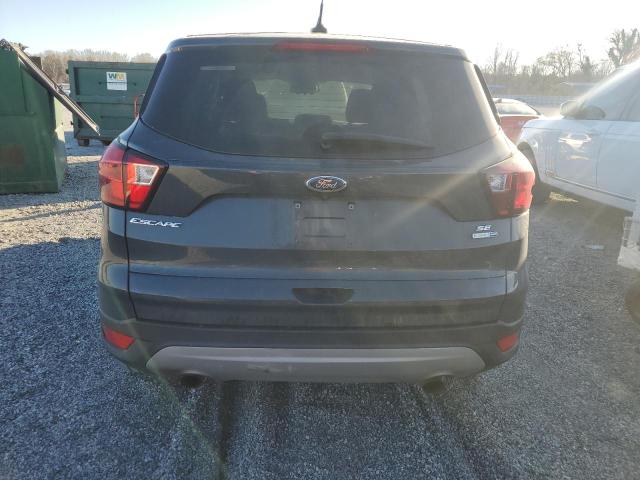  FORD ESCAPE 2019 Granatowy