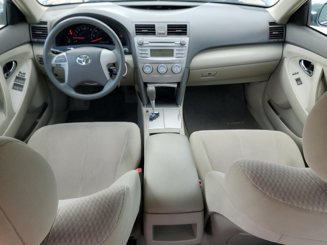 2011 Toyota Camry - Image 8