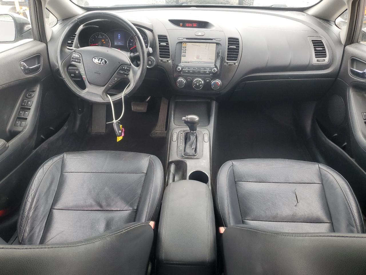2016 Kia Forte - Image 8