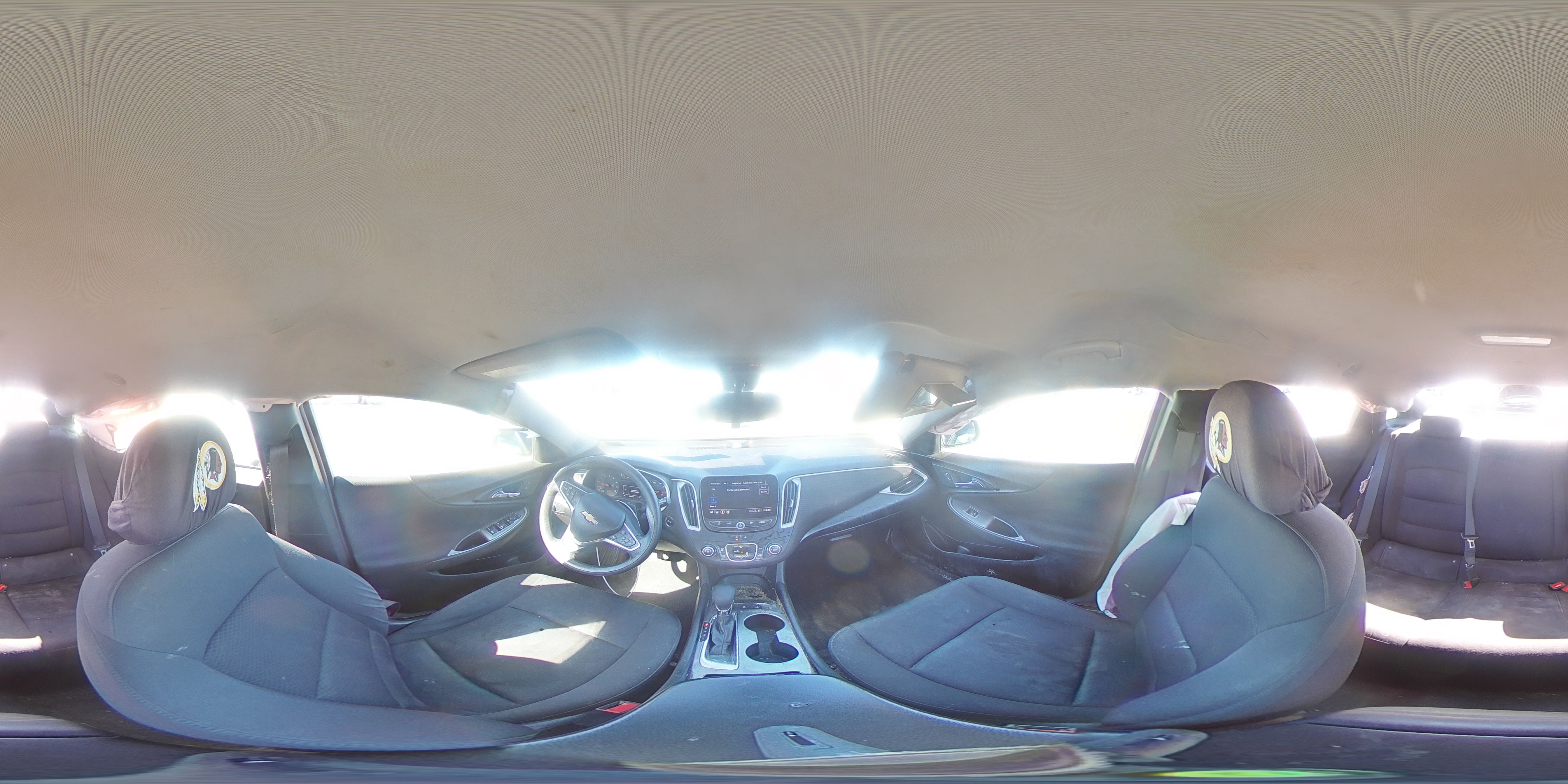 2022 Chevrolet Malibu - Image 13