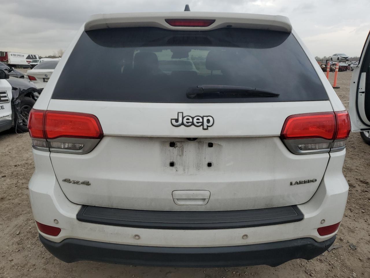 2018 Jeep Grand Cherokee - Image 6
