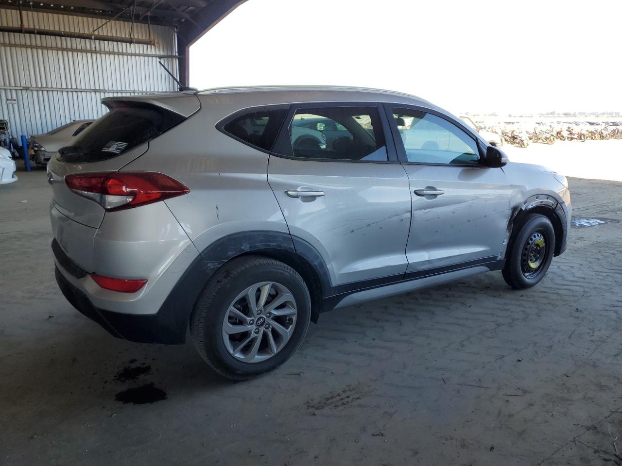 2017 Hyundai Tucson - Image 3