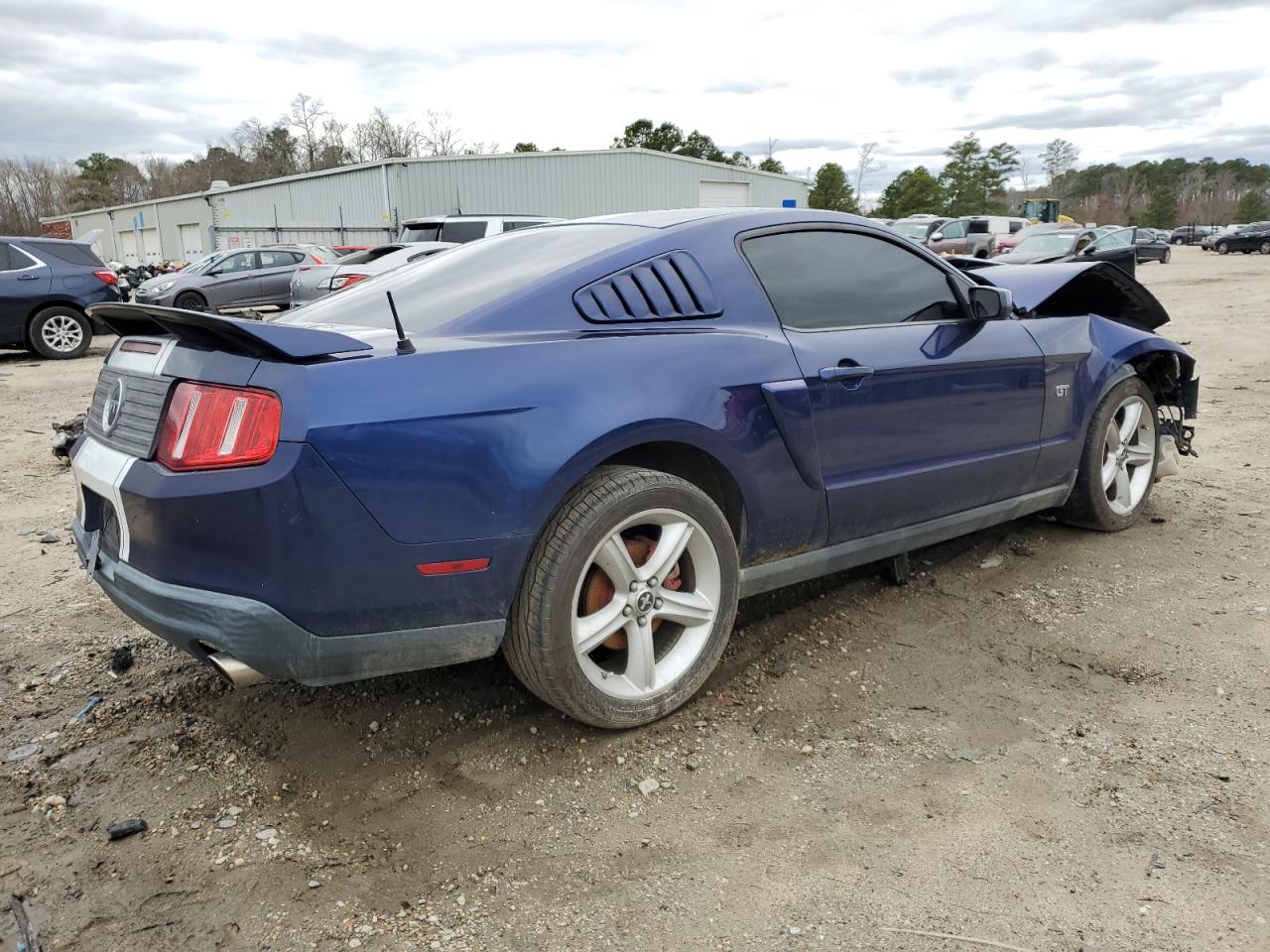 2010 Ford Mustang - Image 3