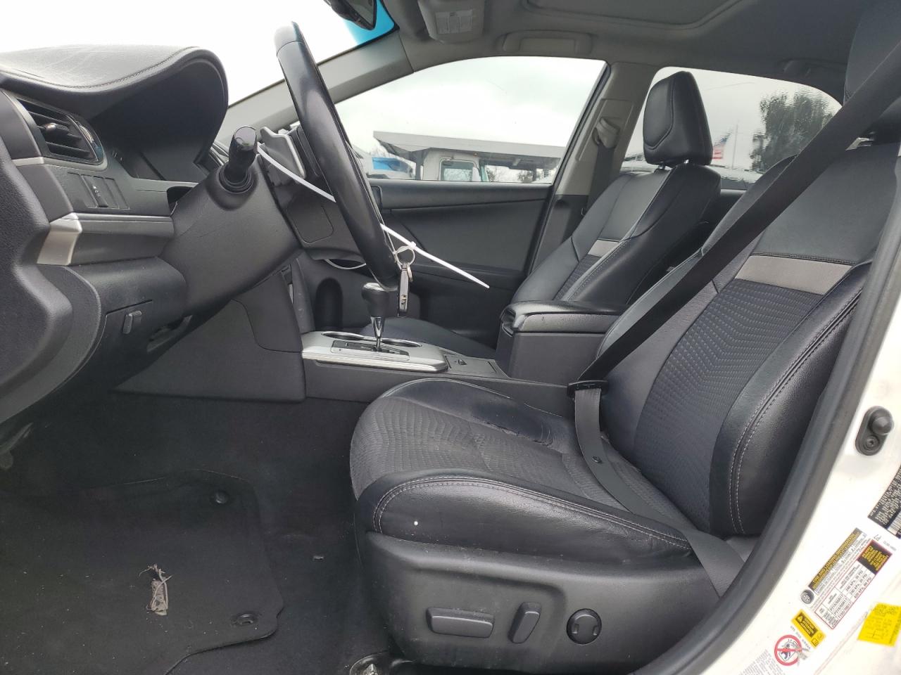 2014 Toyota Camry - Image 7