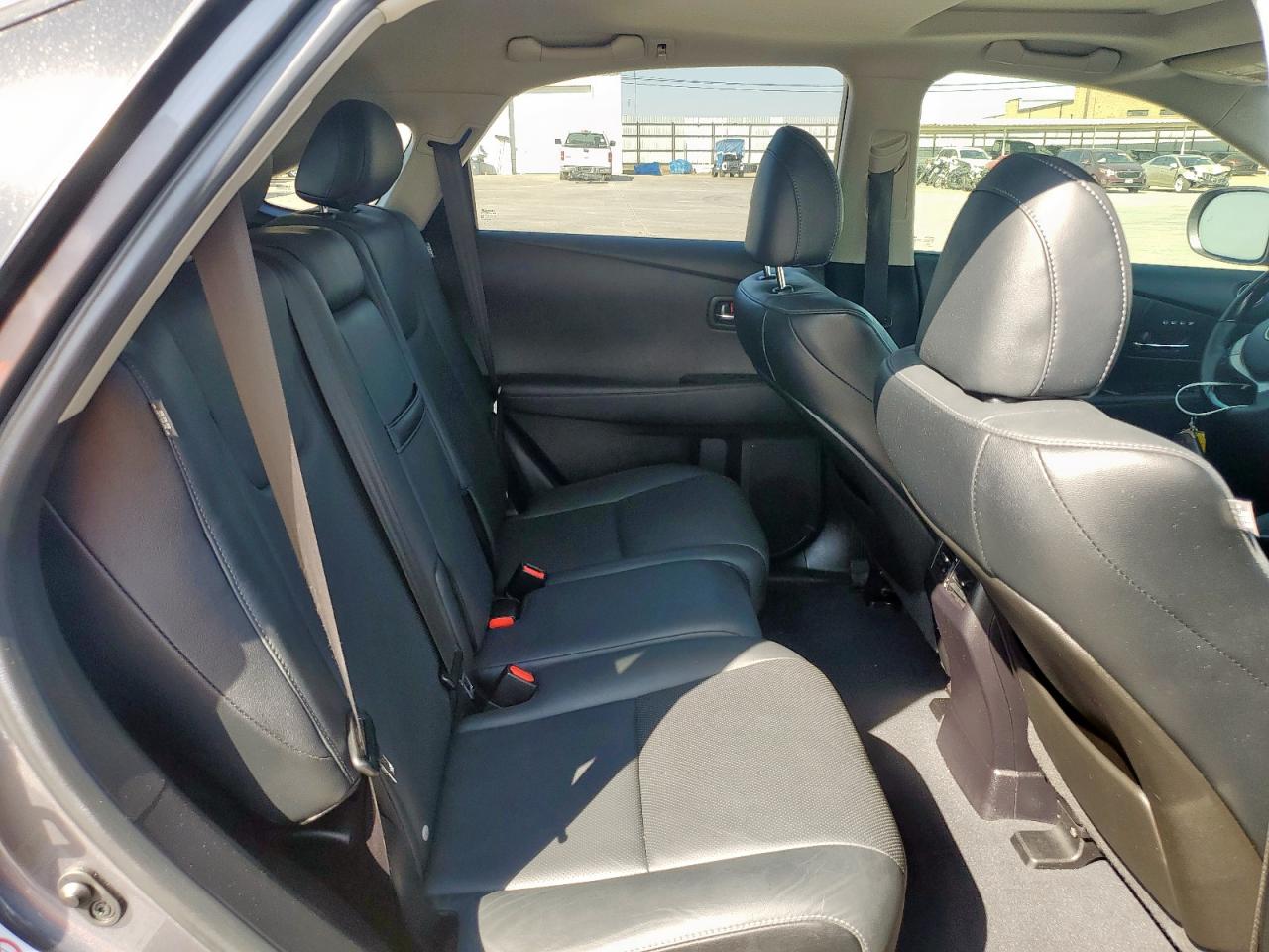 2015 Lexus RX - Image 11